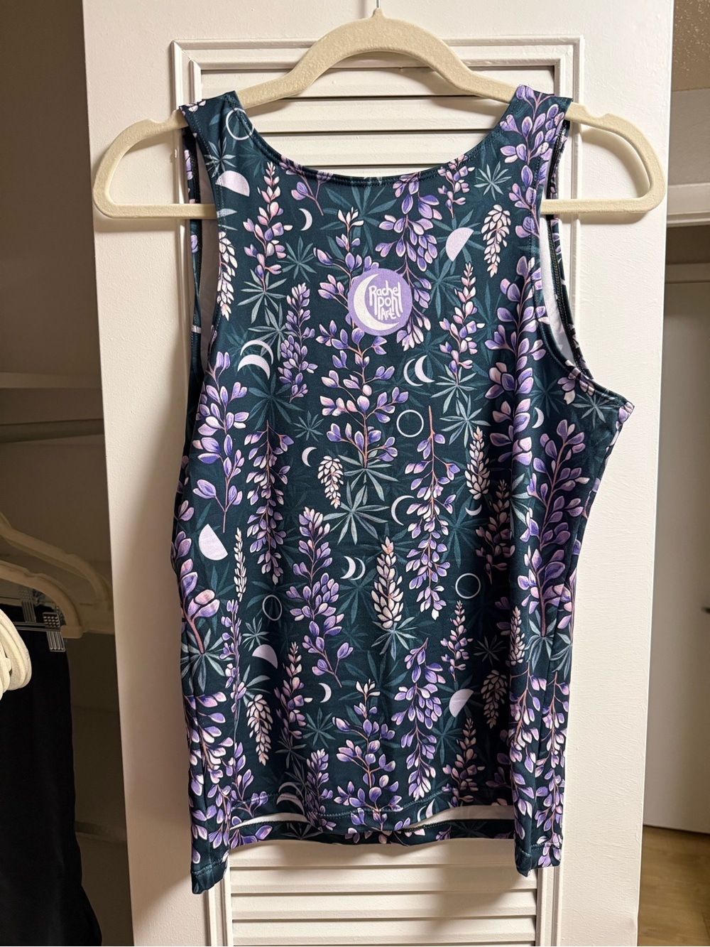 NWT Rachel Pohl Art Mountain Lupine Tank Large - Picture 2 of 3